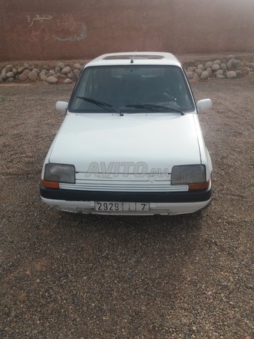سيارة مستعملة للبيع Renault R5 1987 البنزين 41184 الرباط المغرب